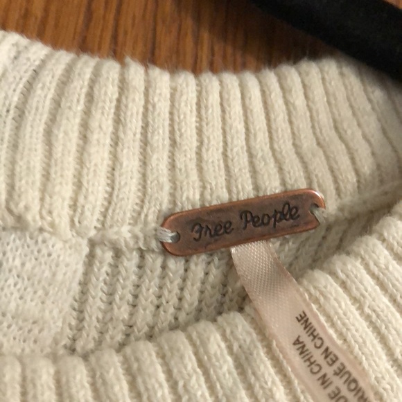 Free People sweater dress - Picture 3 of 9